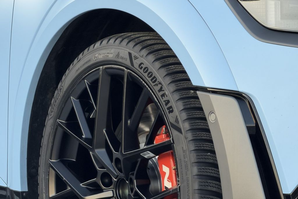Nové celoroční pneumatiky Goodyear Vector All Season 4