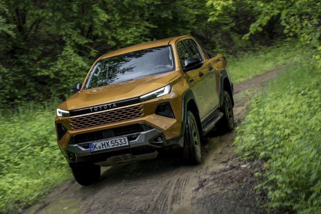 Mild-hybridní Toyota Hilux